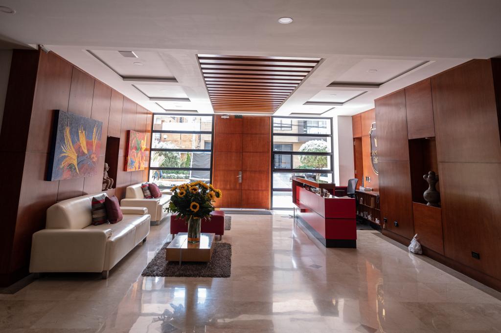 Apartamento En Venta - Santa Barbara Occidental-Usaquén, Bogotá