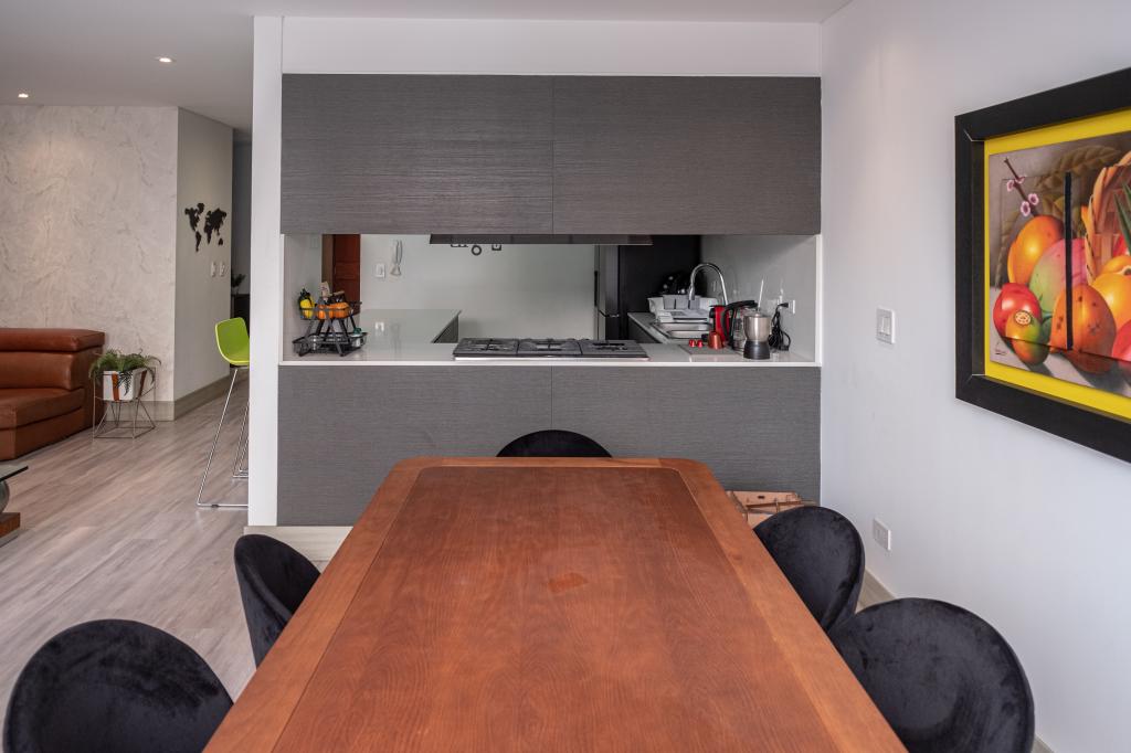 Apartamento En Venta - Santa Barbara Occidental-Usaquén, Bogotá