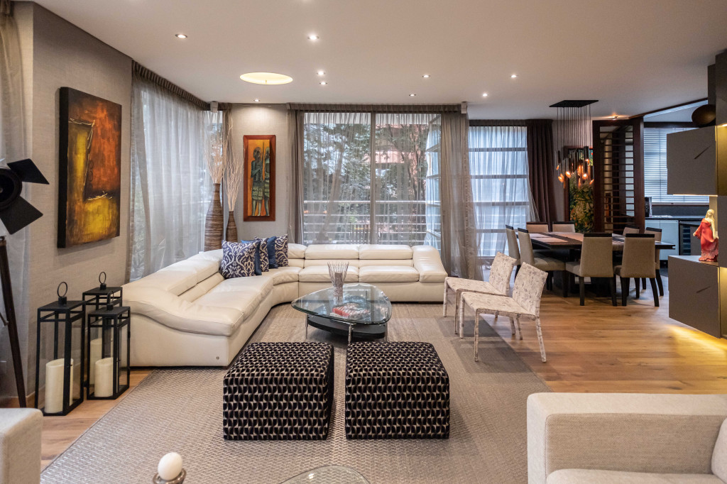 Apartamento En Arriendo/Venta - La Cabrera, Bogotá