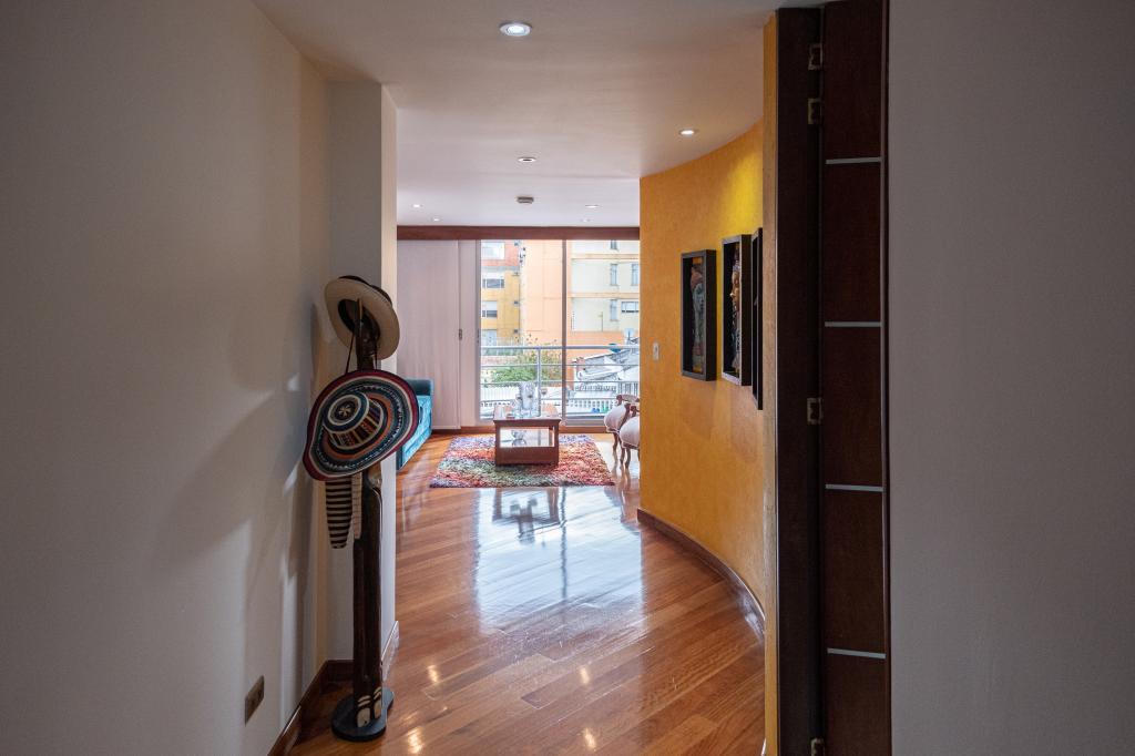 Apartamento En Venta - Puente Largo, Bogotá