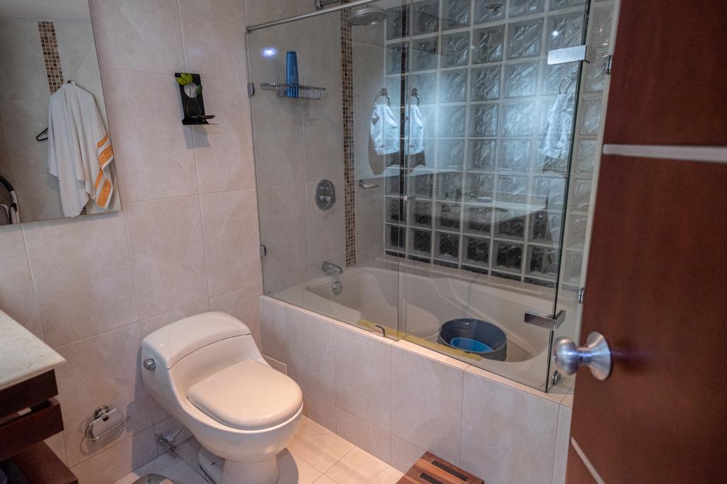 Apartamento En Venta - Puente Largo, Bogotá