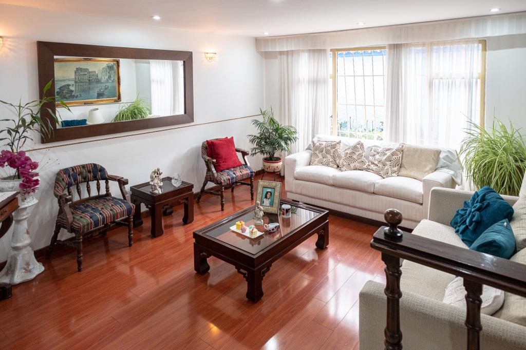 Casa En Arriendo - Nueva Autopista-Usaquén, Bogotá
