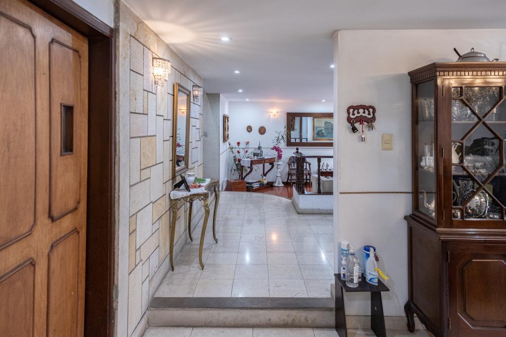 Casa En Arriendo - Nueva Autopista-Usaquén, Bogotá