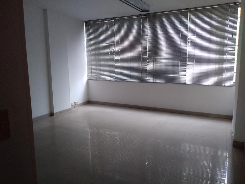 Apartamento En Arriendo - Lago Gaitán, Bogotá