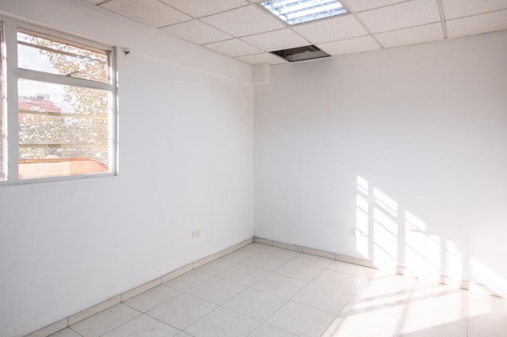Oficina En Arriendo - Normandia Occidental, Bogotá