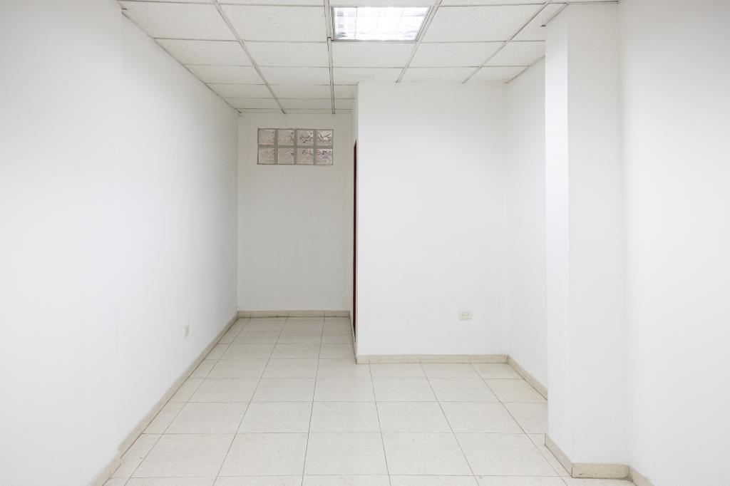 Oficina En Arriendo - Normandia Occidental, Bogotá