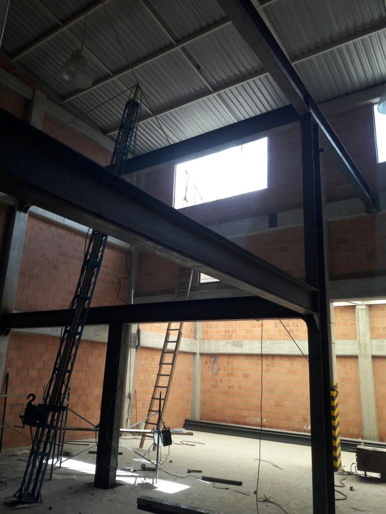 Bodega En Arriendo/Venta - Santander, Bogotá