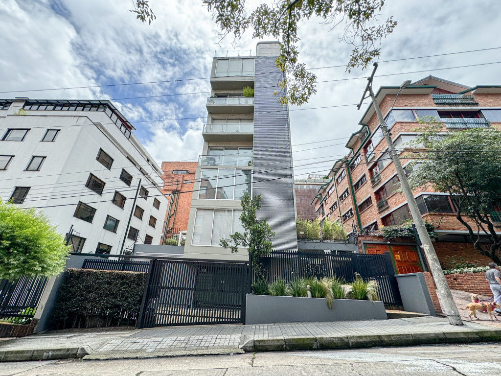 Apartamento En Venta - Los Rosales, Bogotá