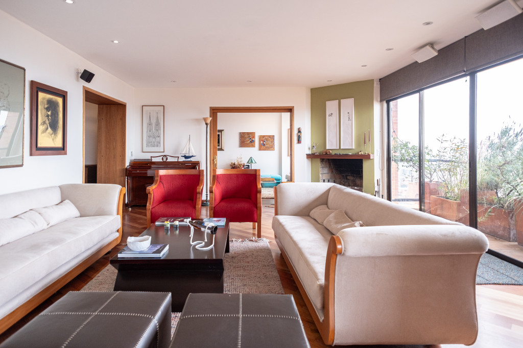 Apartamento En Venta - Los Rosales, Bogotá