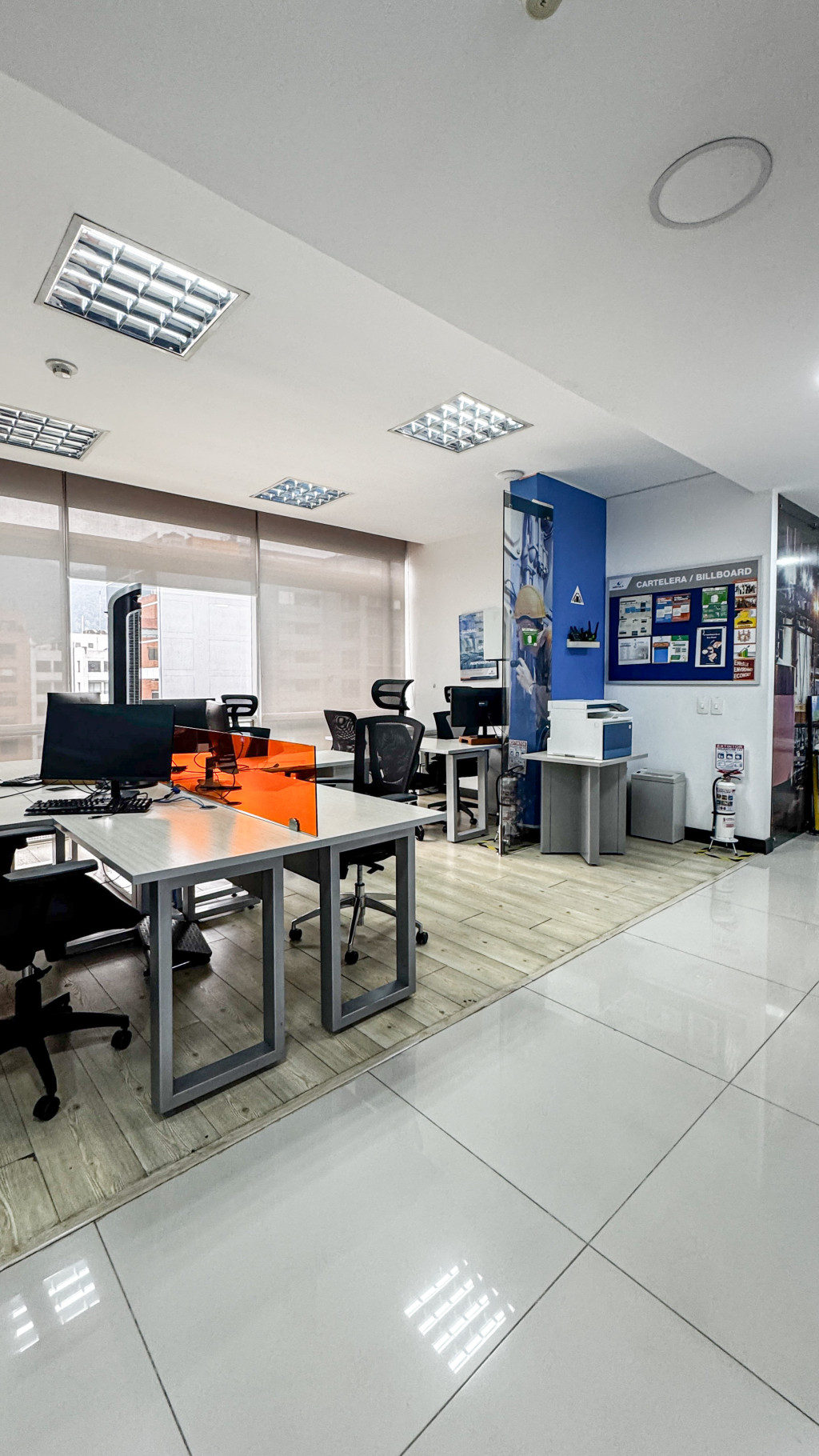 Oficina En Arriendo - Antiguo Country, Bogotá