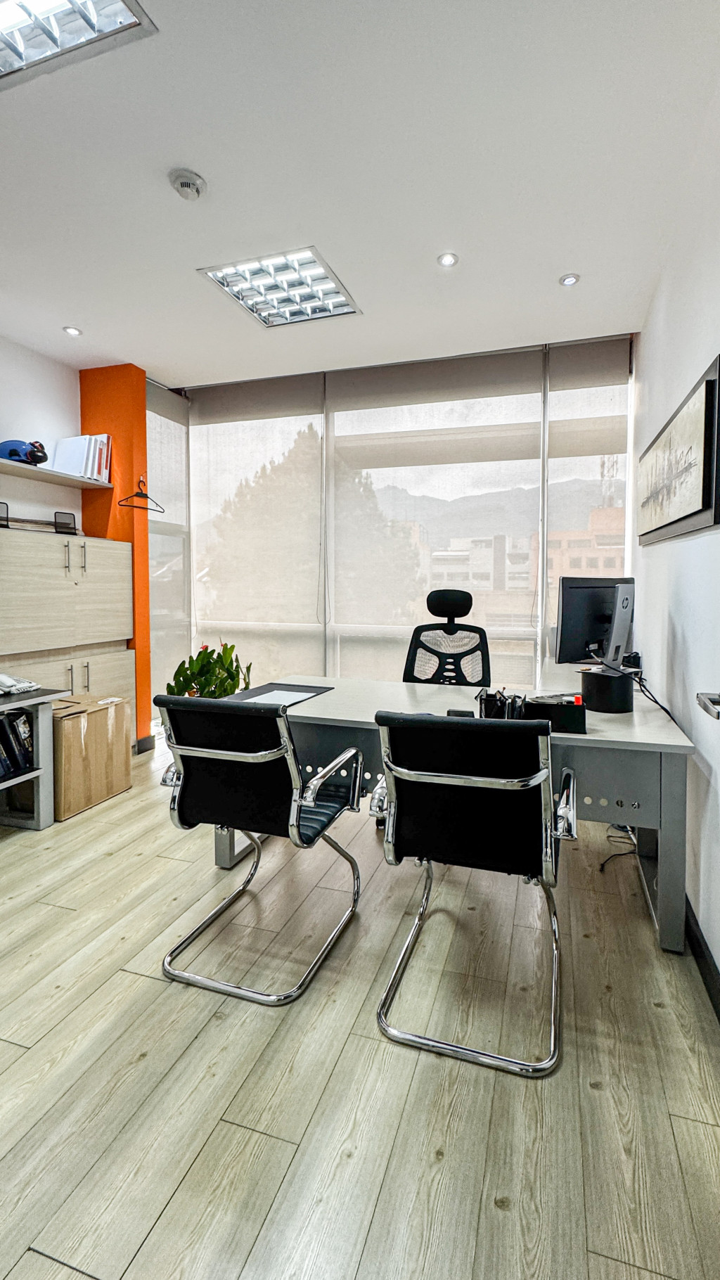 Oficina En Arriendo - Antiguo Country, Bogotá