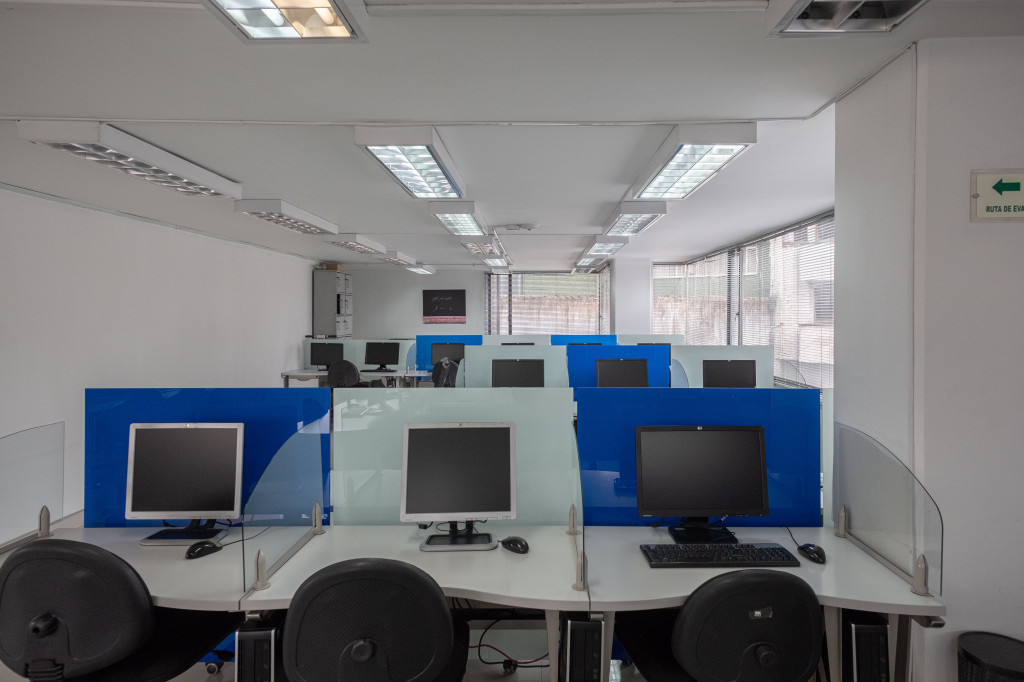 Edificio En Arriendo - San Martín-Santa Fe, Bogotá