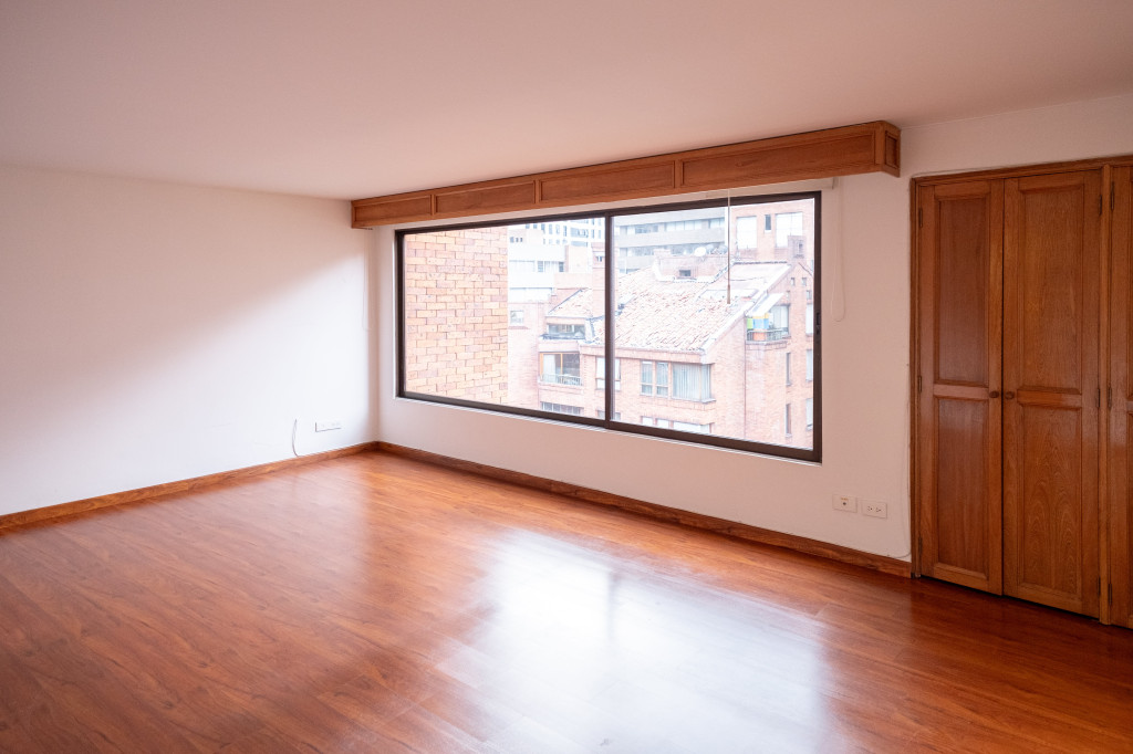Apartamento En Arriendo/Venta - Los Rosales, Bogotá
