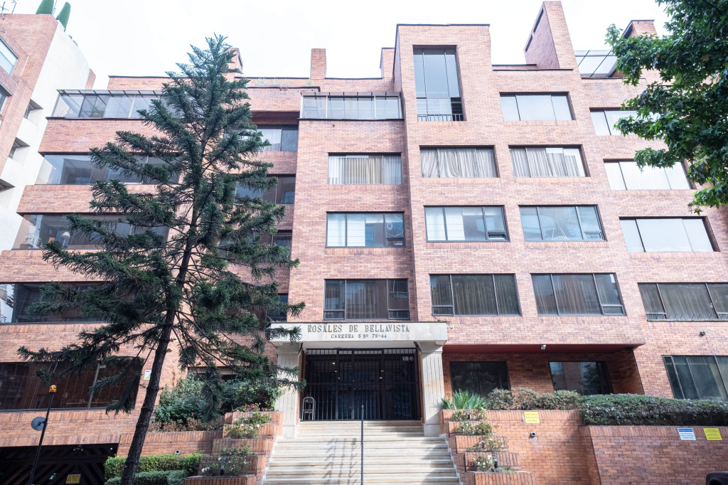 Apartamento En Arriendo/Venta - Los Rosales, Bogotá