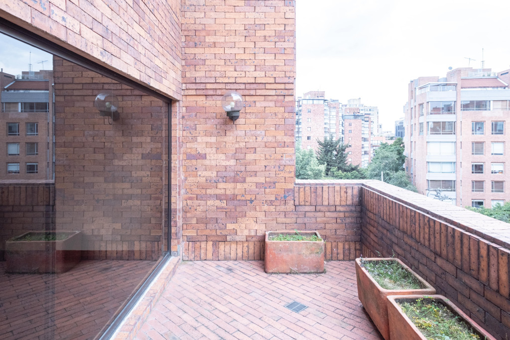 Apartamento En Arriendo/Venta - Los Rosales, Bogotá