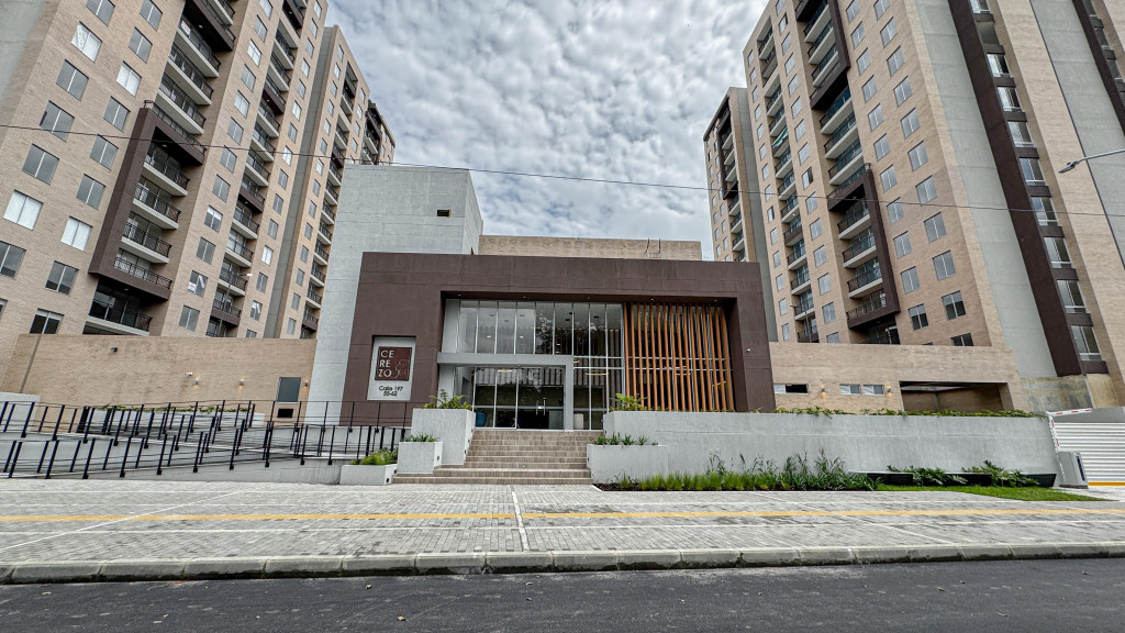 Apartamento en arriendo, código 2911