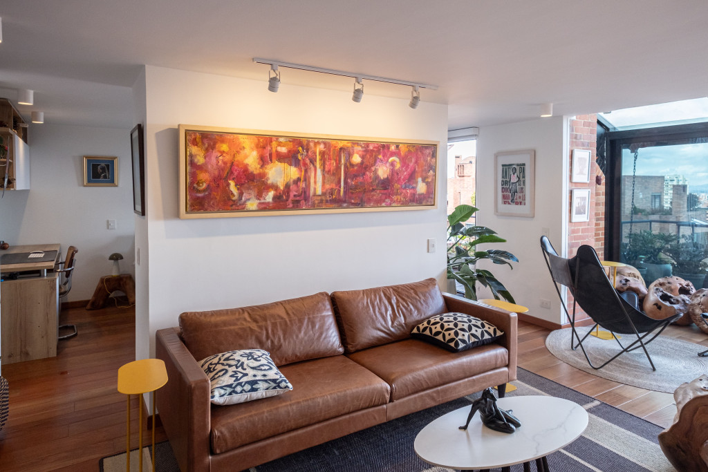 Apartaestudio En Arriendo - Los Rosales, Bogotá