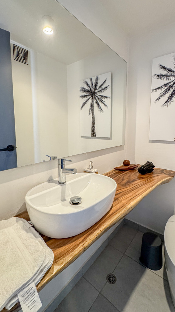 Apartaestudio En Arriendo - Los Rosales, Bogotá