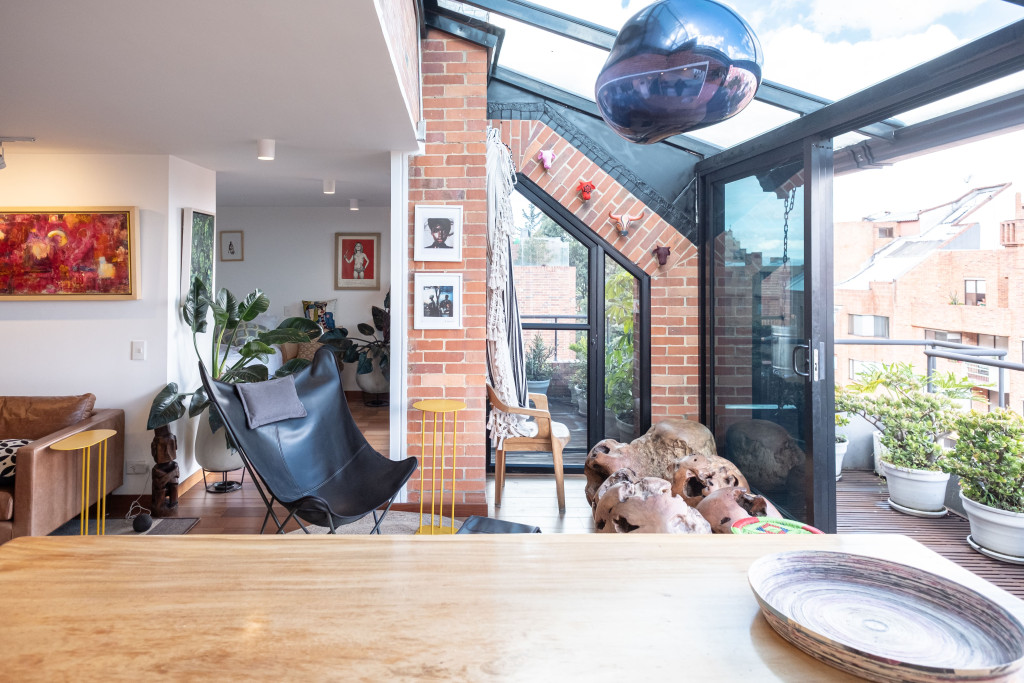 Apartaestudio En Arriendo - Los Rosales, Bogotá