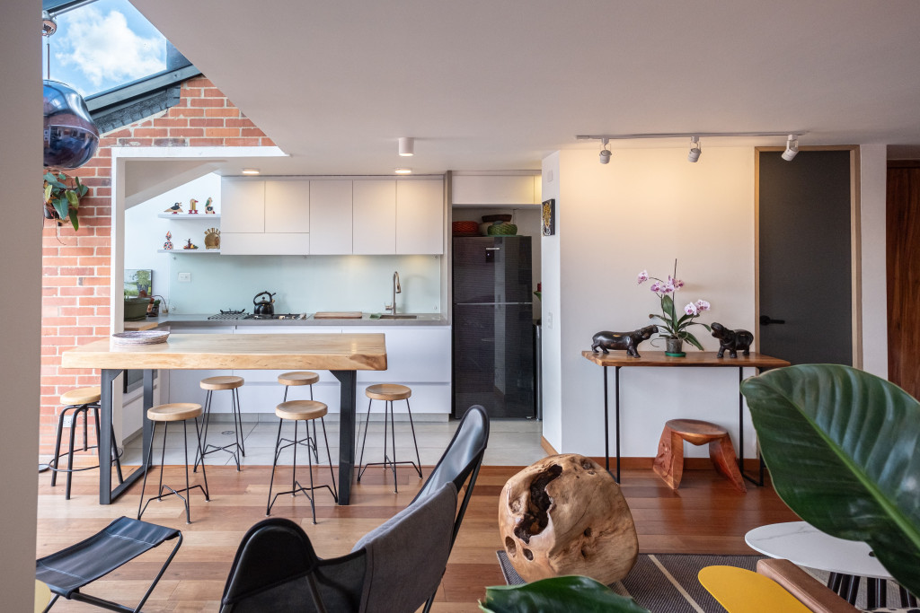 Apartaestudio En Arriendo - Los Rosales, Bogotá