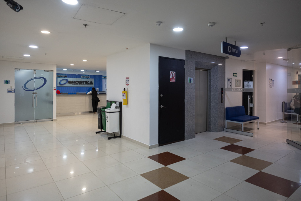 Consultorio En Arriendo - Bella Suiza-Usaquén, Bogotá