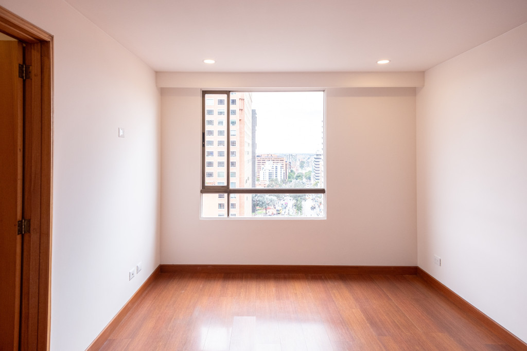 Apartamento En Arriendo - Los Rosales, Bogotá