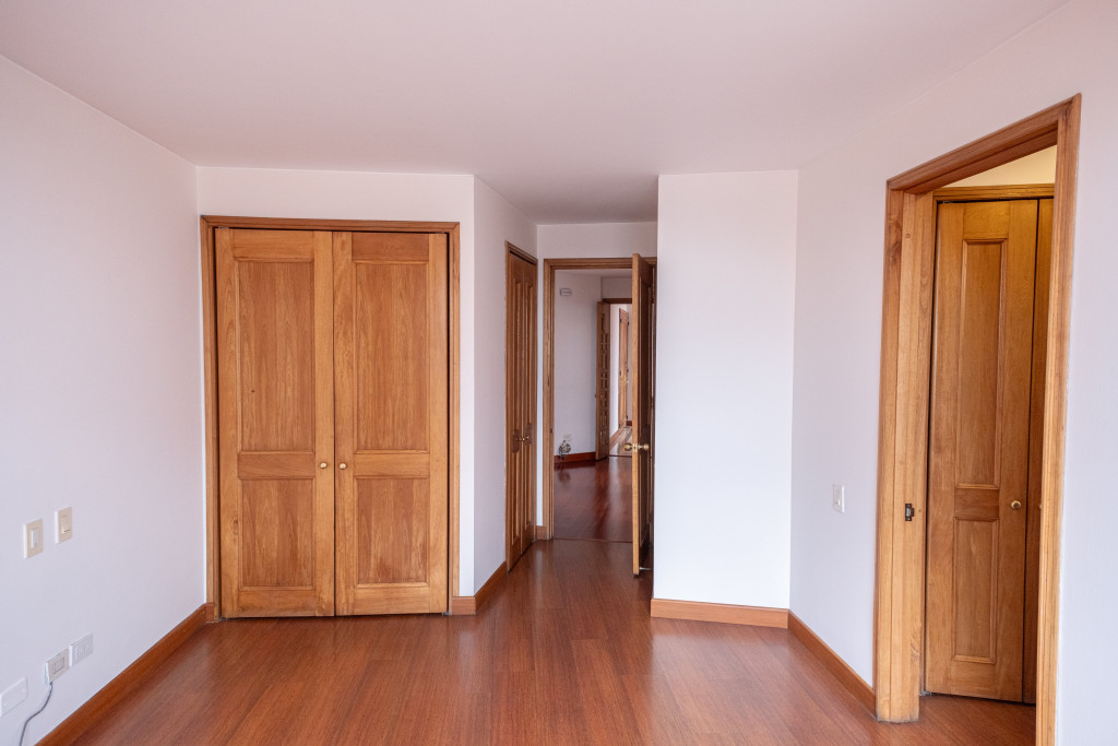 Apartamento En Arriendo - Los Rosales, Bogotá