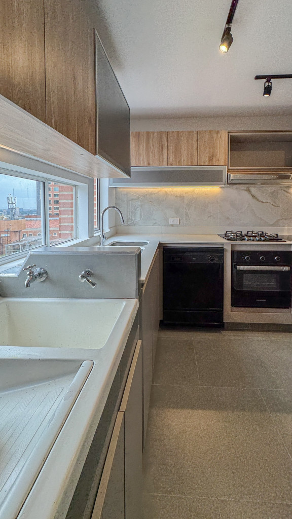 Apartamento En Arriendo - Los Rosales, Bogotá