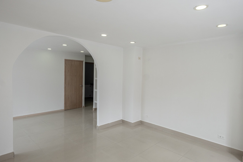 Local En Arriendo - Cedritos-Usaquén, Bogotá