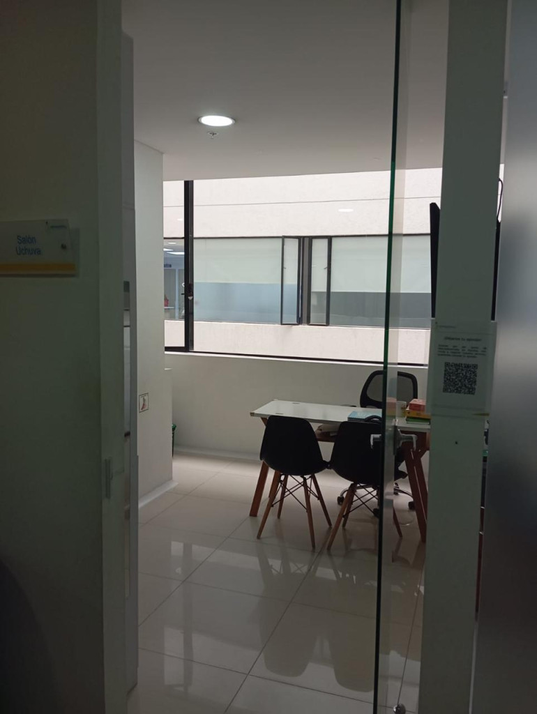 Consultorio En Arriendo - Bella Suiza-Usaquén, Bogotá