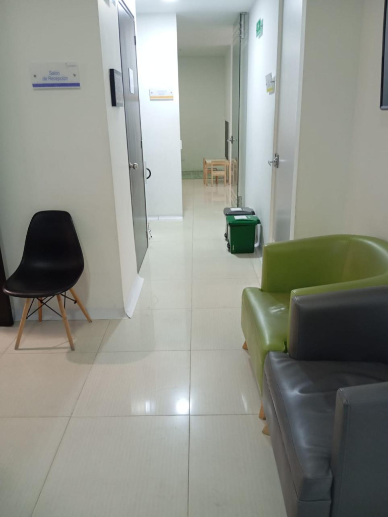 Consultorio En Arriendo - Bella Suiza-Usaquén, Bogotá