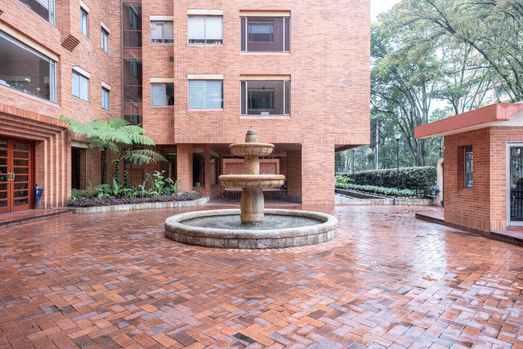 Apartamento En Arriendo - Chico Reservado, Bogotá