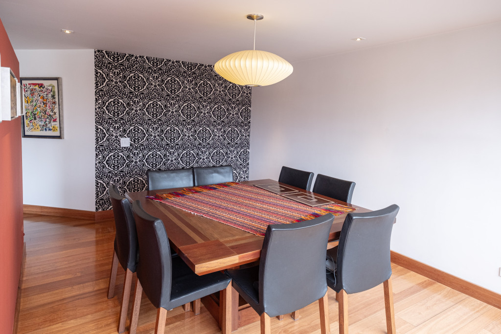Apartamento En Arriendo - Los Rosales, Bogotá
