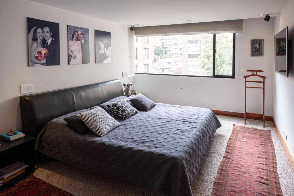 Apartamento En Arriendo - Los Rosales, Bogotá