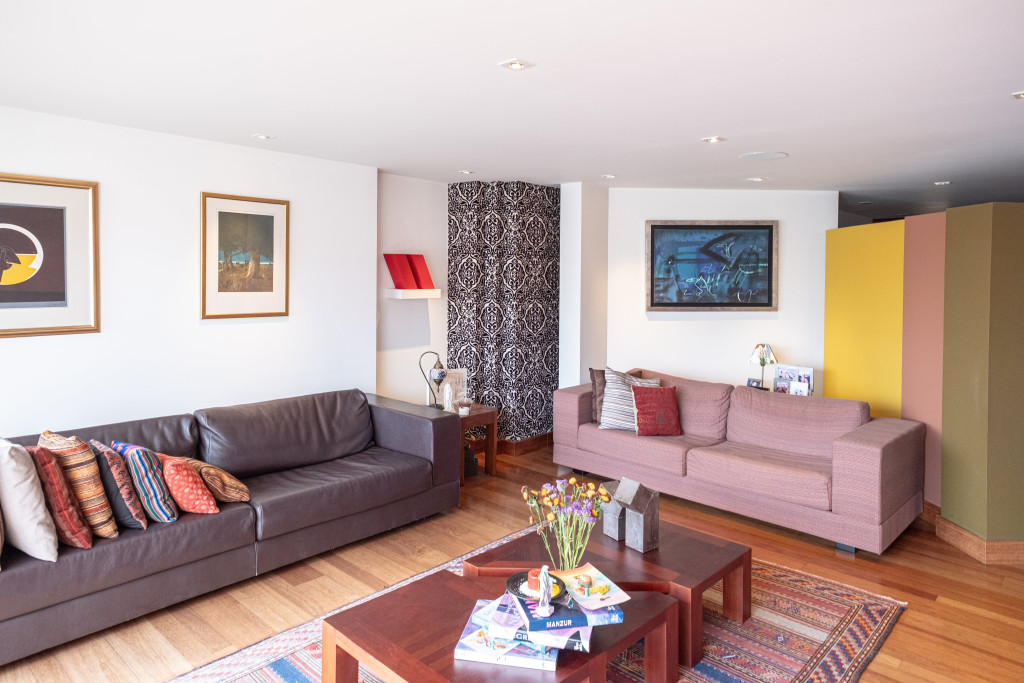 Apartamento En Arriendo - Los Rosales, Bogotá
