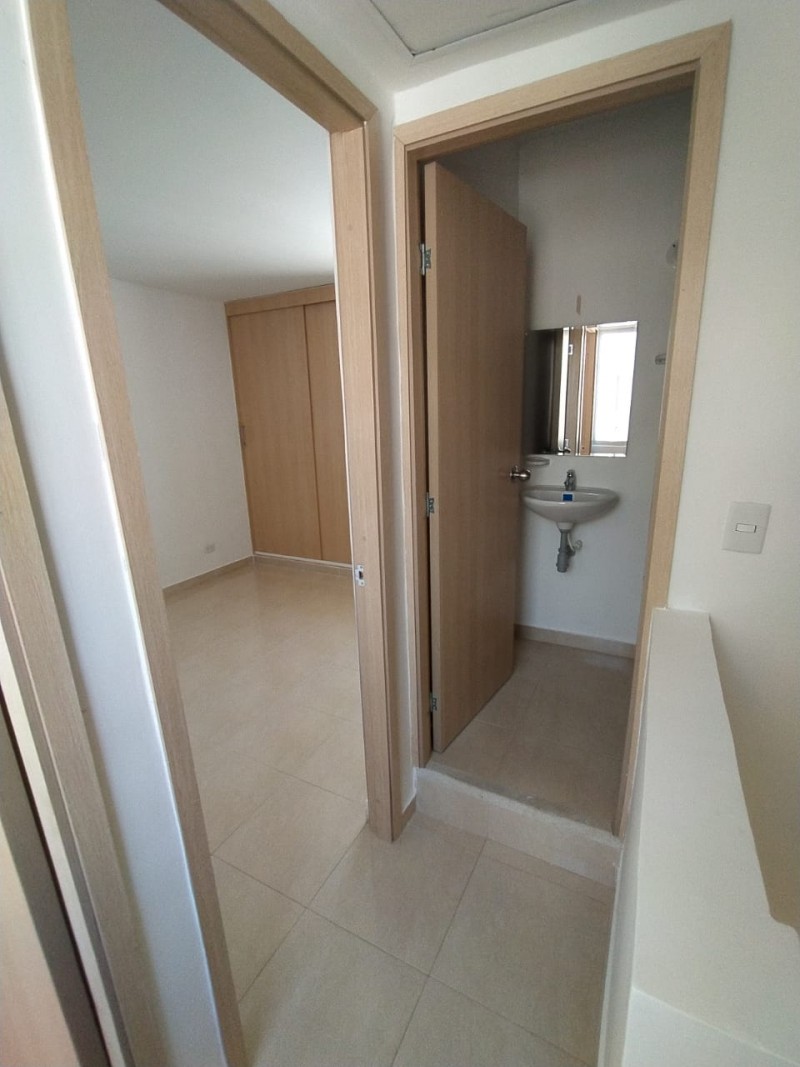 Casa En Arriendo/Venta - Cisne, Santa Marta