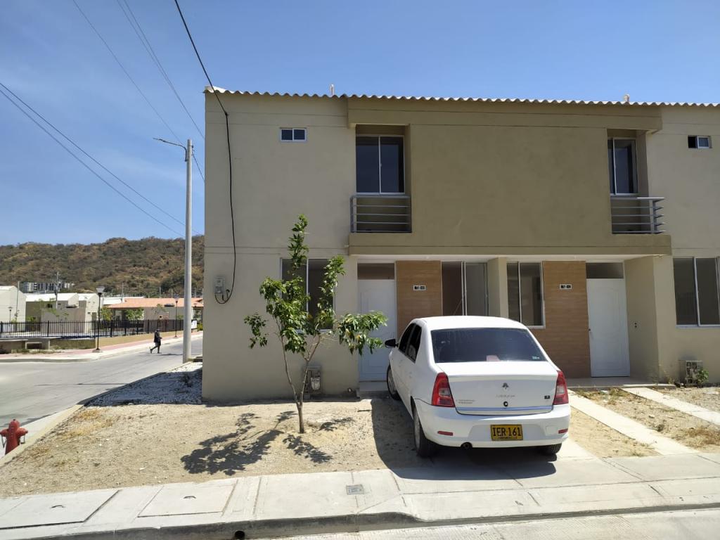 Casa En Arriendo/Venta - Cisne, Santa Marta