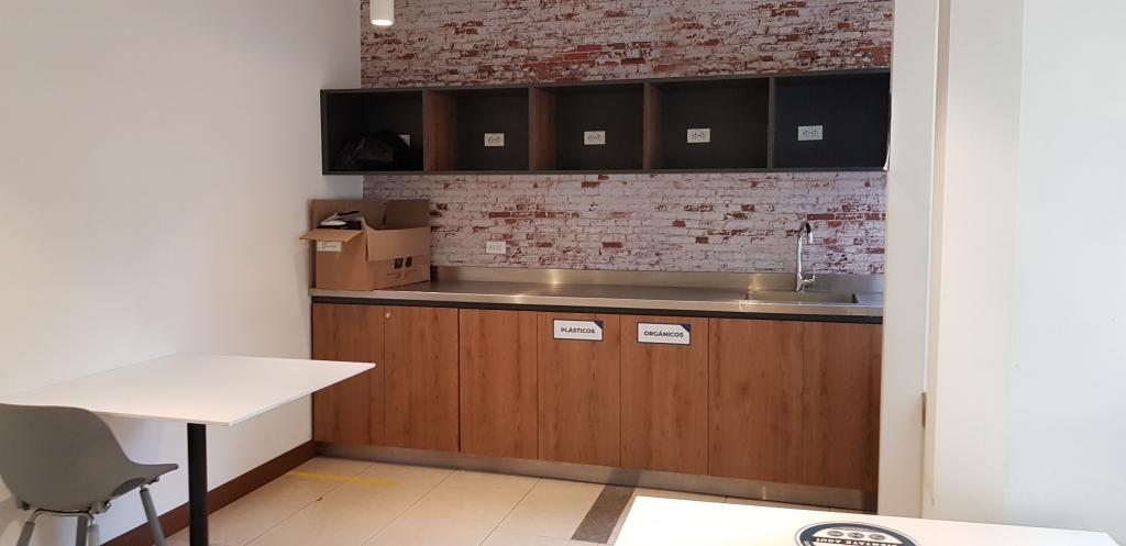 Oficina EN VENTA EN La Cabrera, código: 1028169 - 4