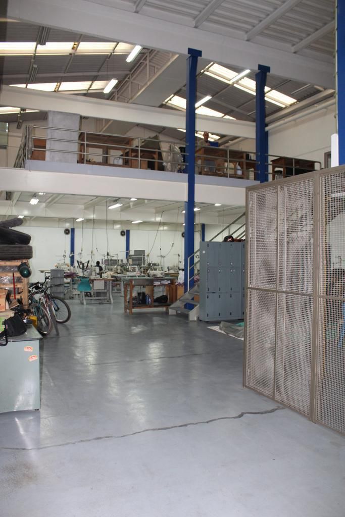 Bodega En Venta - Hayuelos, Bogotá
