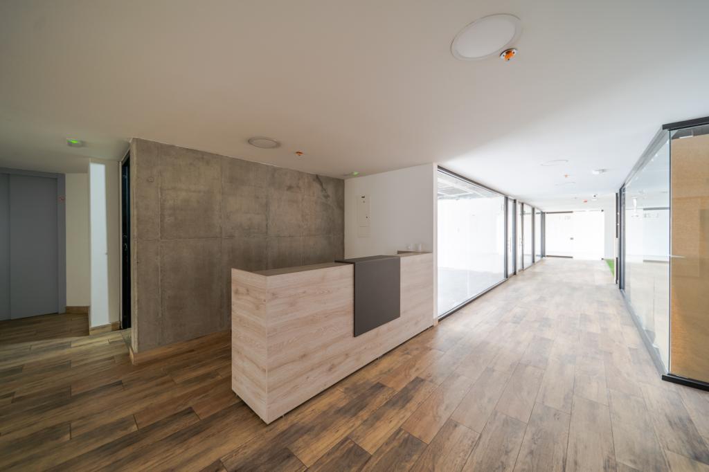 Oficina En Arriendo/Venta - Prado Veraniego, Bogotá