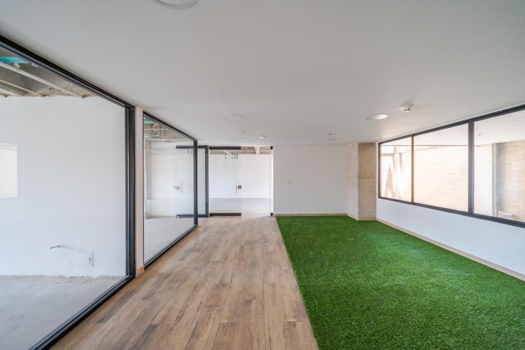 Oficina En Arriendo/Venta - Prado Veraniego, Bogotá