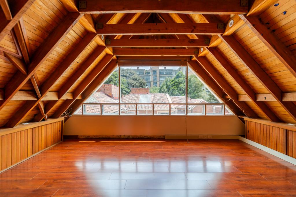 Casa En Arriendo - El Virrey, Bogotá