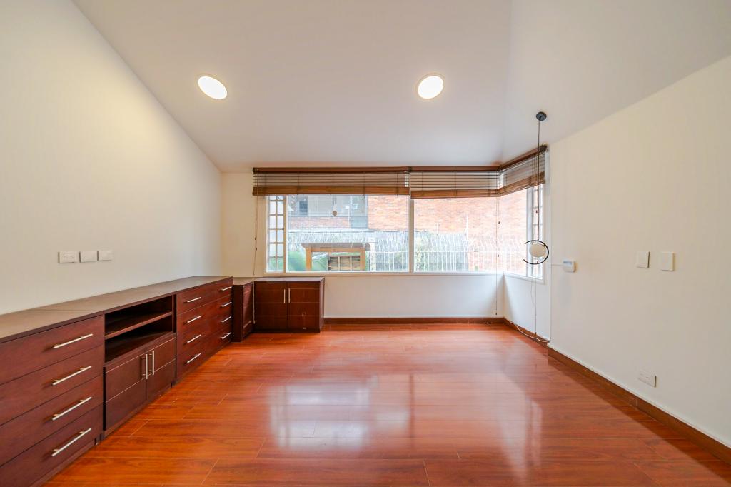 Casa En Arriendo - El Virrey, Bogotá