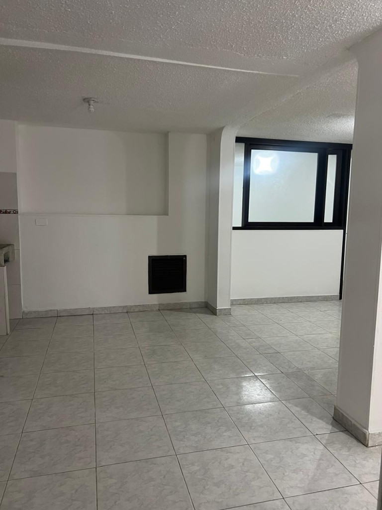 Apartamento En Arriendo - Los Laureles Sabanas El Dorado, Bogotá