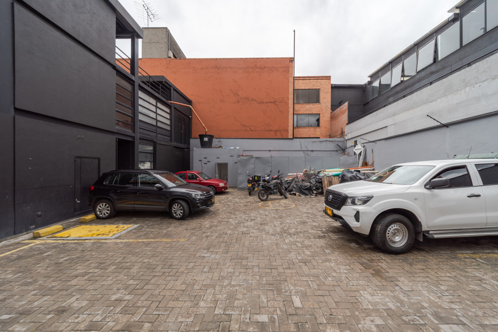 Lote En Arriendo/Venta - Chicó Norte, Bogotá