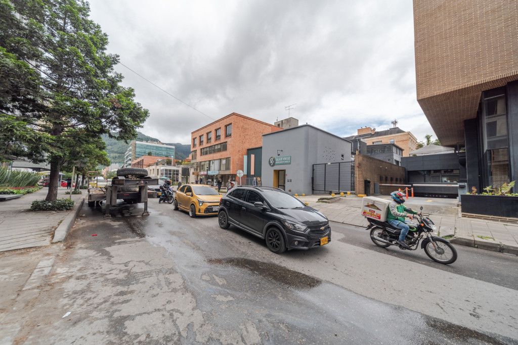 Lote En Arriendo/Venta - Chicó Norte, Bogotá