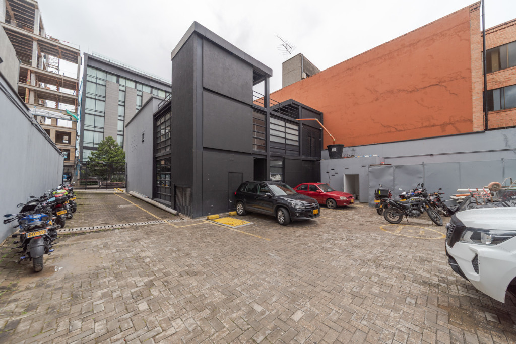 Local En Arriendo/Venta - Chicó Norte, Bogotá