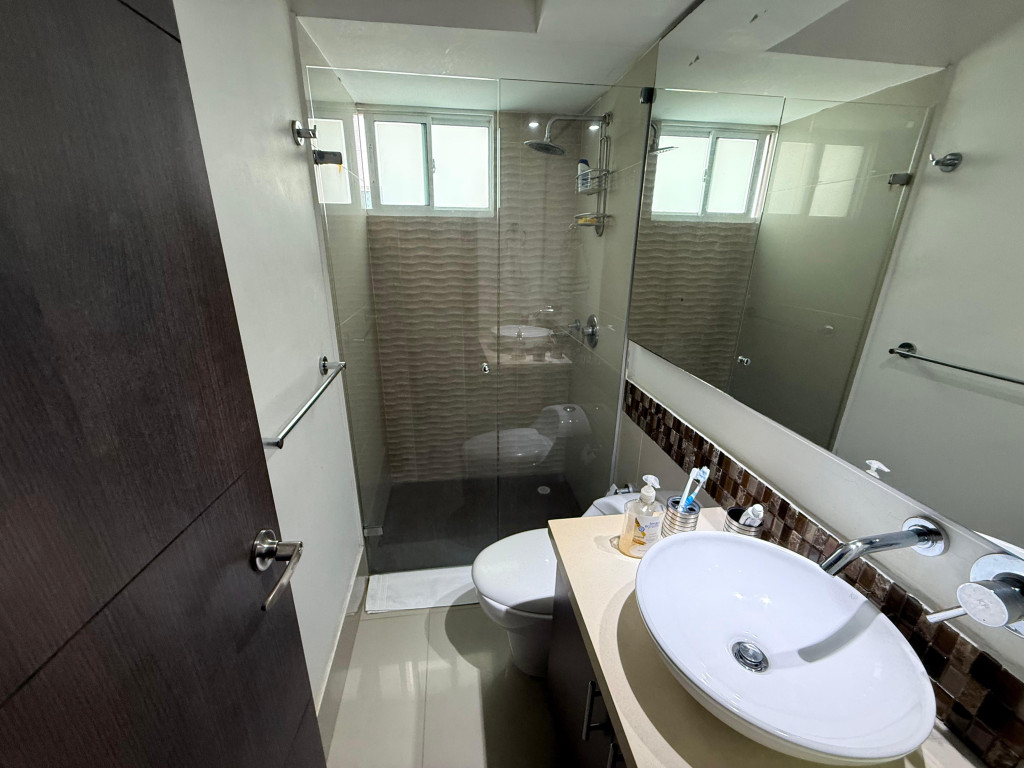 Apartamento EN ARRIENDO EN Riomar, código: 10400261 - 1