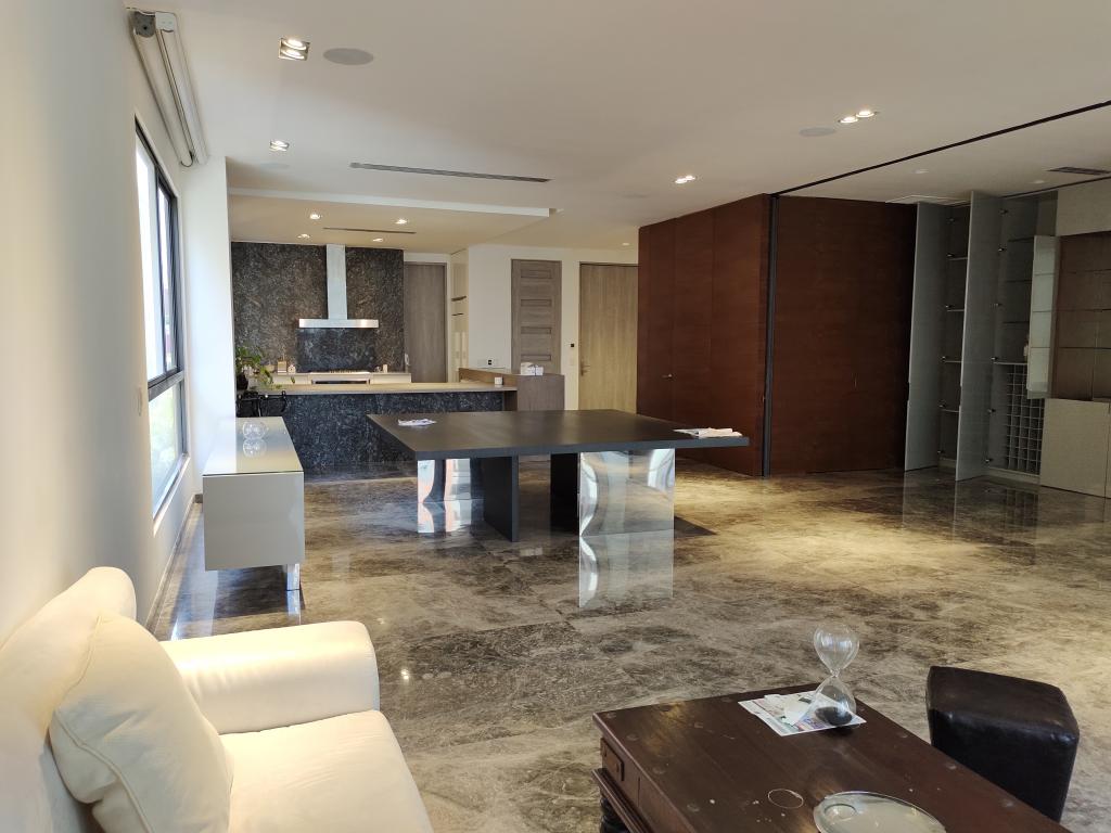 apartamento en arriendo 