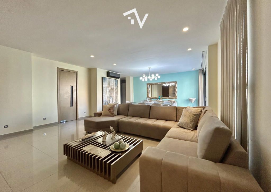 apartamento en arriendo 